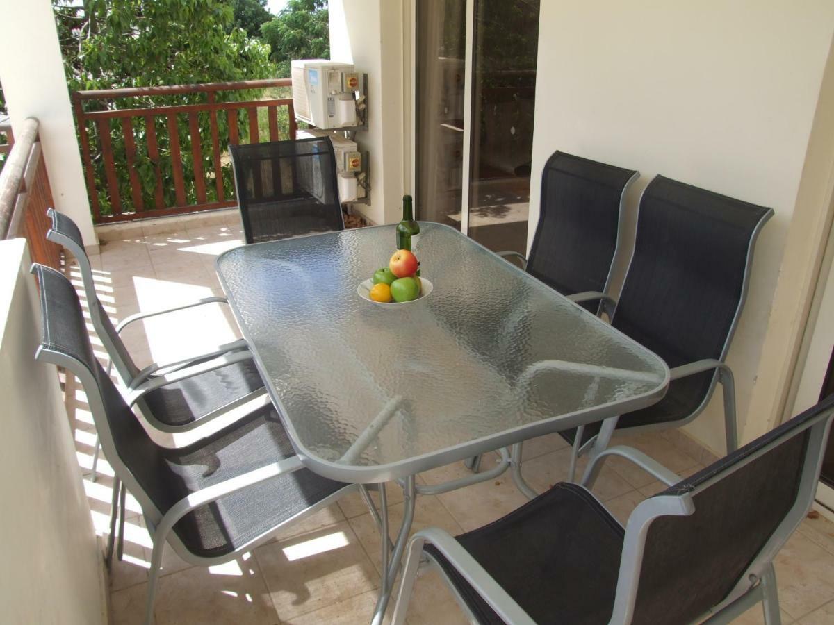 2 Bedroom Poolside Apartment E9 Peyia Ngoại thất bức ảnh